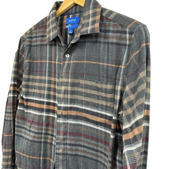 Men's APT.9 Premier Flex Plaid Flannel Shirt, Medium - Picture 3 of 4